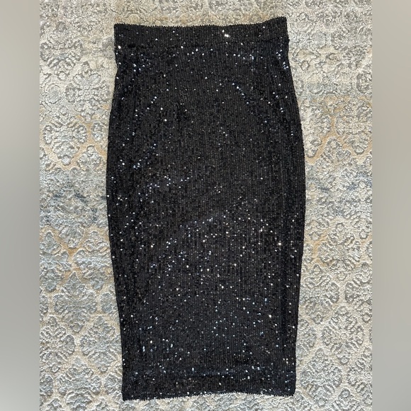 Rachel Zoe Dresses & Skirts - RACHEL ZOE ALL OVER SEQUINS Size XS